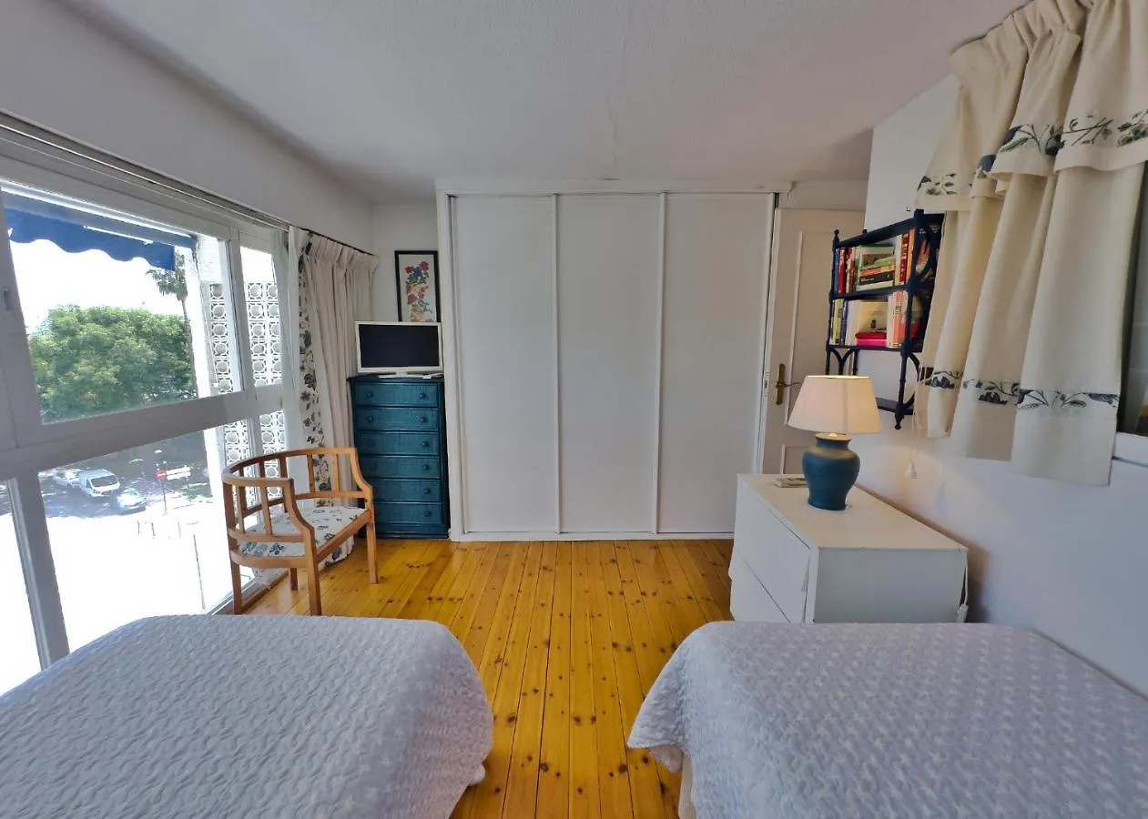 Skol 212. Two Bedrooms Duplex In Marbella Centre On The Beachfront. 0*,