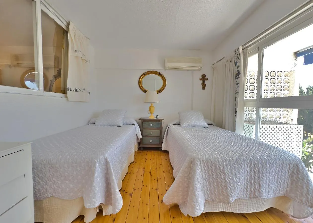 Daire Skol 212. Two Bedrooms Duplex In Marbella Centre On The Beachfront. İspanya