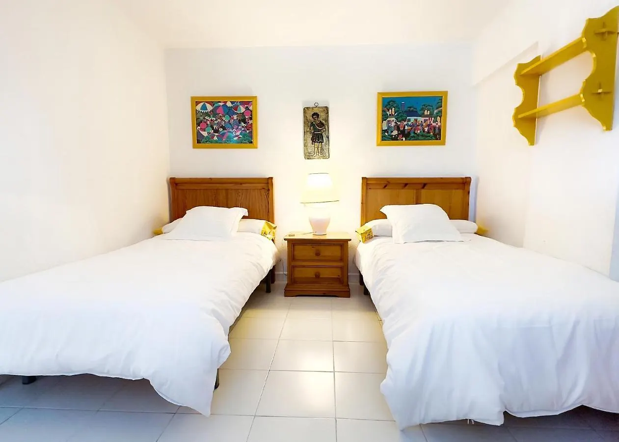 Skol 212. Two Bedrooms Duplex In Marbella Centre On The Beachfront. İspanya