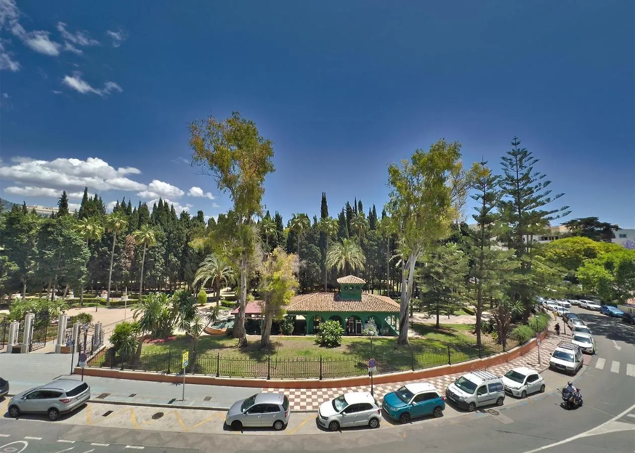 Skol 212. Two Bedrooms Duplex In Marbella Centre On The Beachfront. Daire