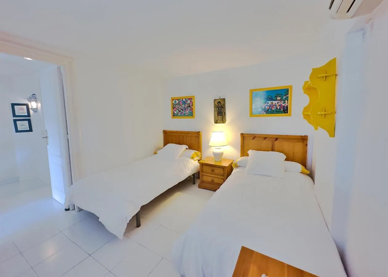 Skol 212. Two Bedrooms Duplex In Marbella Centre On The Beachfront. Apartment